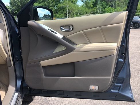 Used 2014 Nissan Murano SL w/ Navigation Package image 9