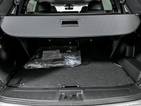 New 2026 Mitsubishi Outlander SE image 10