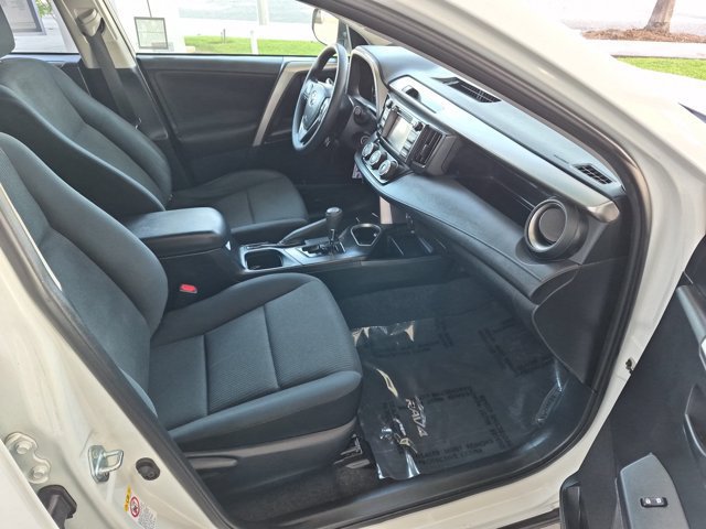 Used 2018 Toyota RAV4 LE w/ Carpet Mat Package FWD image 5