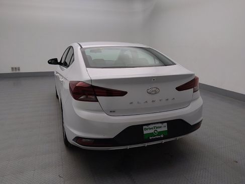 Used 2019 Hyundai Elantra SE w/ Cargo Package FWD image 6