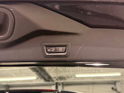 Used 2022 BMW X5 xDrive40i w/ Climate Comfort Package image 23