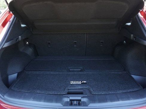 Certified 2022 Nissan Rogue Sport SL image 15