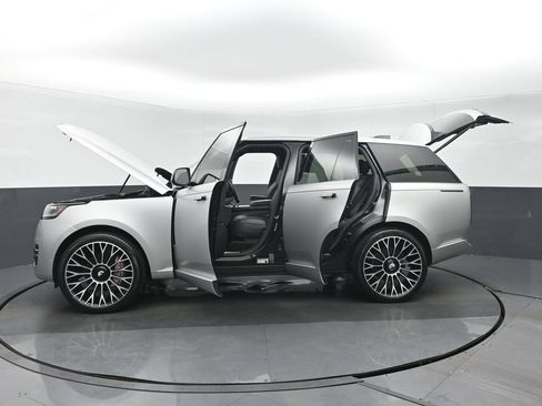 Used 2023 Land Rover Range Rover SE AWD/4WD image 42