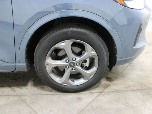 Used 2024 Ford Escape ST-Line image 38