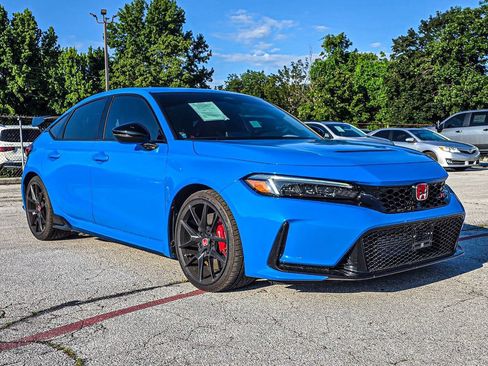 Used 2025 Honda Civic Type R image 1