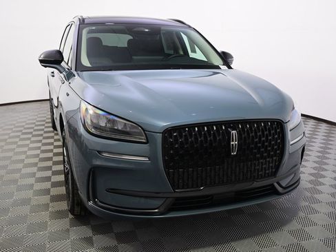 New 2026 Lincoln Corsair Premiere AWD/4WD image 9