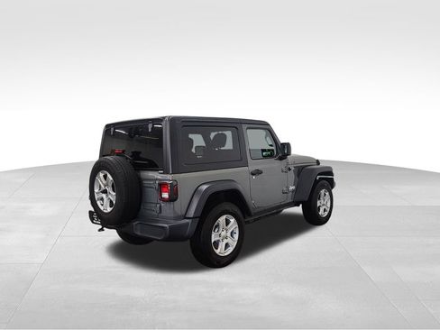 Used 2019 Jeep Wrangler Sport AWD/4WD image 8
