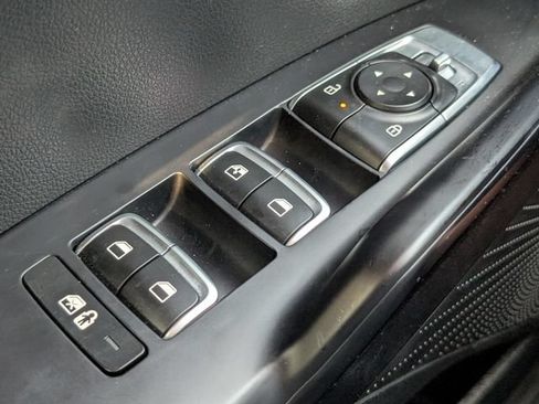 Used 2025 Kia K5 LXS FWD image 19