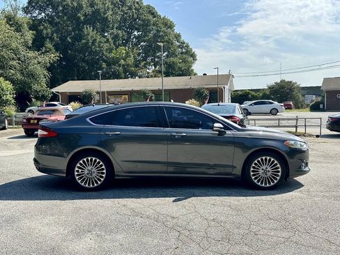 Used 2015 Ford Fusion Titanium FWD image 8