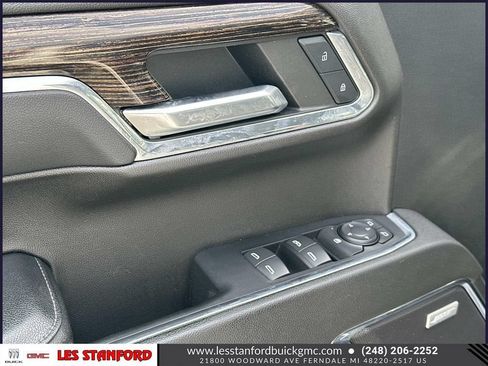 Used 2024 GMC Sierra 1500 Elevation w/ Preferred Package AWD/4WD image 17