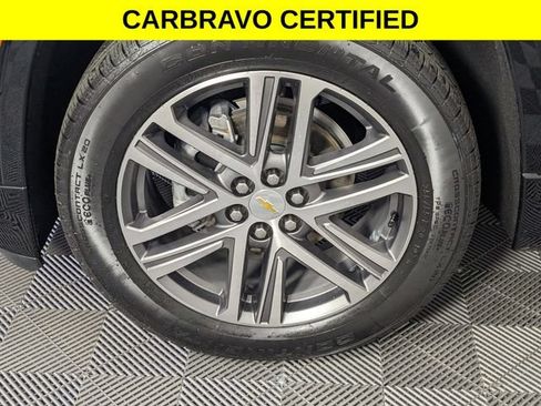 Certified 2023 Chevrolet Traverse High Country FWD image 8
