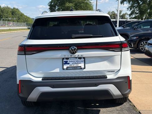 Certified 2026 Volkswagen Tiguan S AWD/4WD image 7