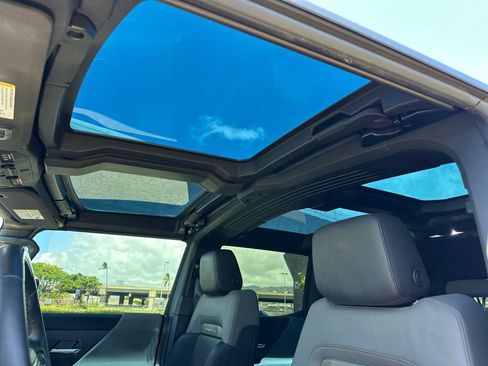Used 2024 GMC Hummer EV 3X w/ LPO, Illumination Package AWD/4WD image 19