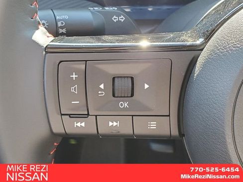 New 2026 Nissan Kicks SR image 13