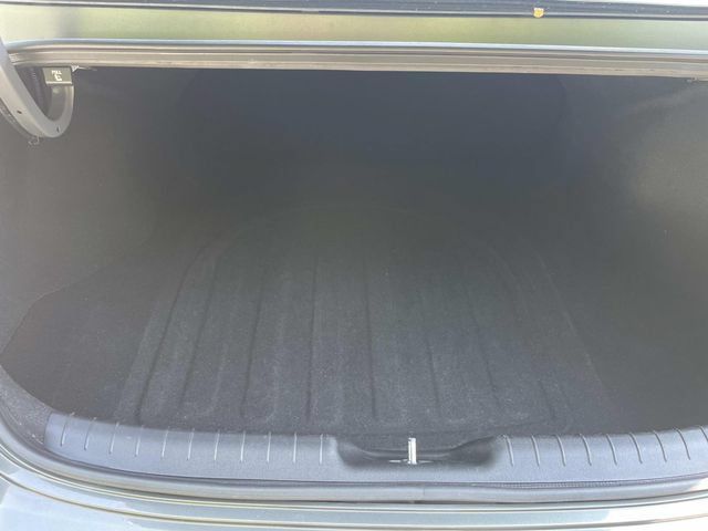 Used 2024 Hyundai Elantra SEL FWD image 7