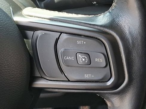 Used 2021 Jeep Gladiator Sport AWD/4WD image 20