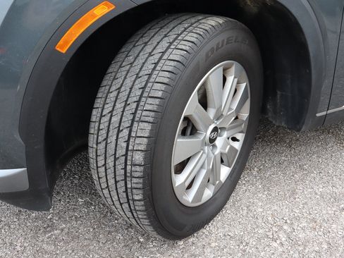 Used 2025 Hyundai Palisade SEL FWD image 17