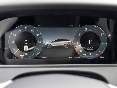 New 2026 Land Rover Range Rover Velar Dynamic SE image 13