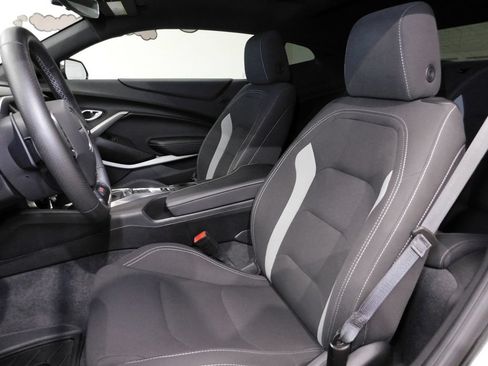 Used 2018 Chevrolet Camaro SS RWD image 35