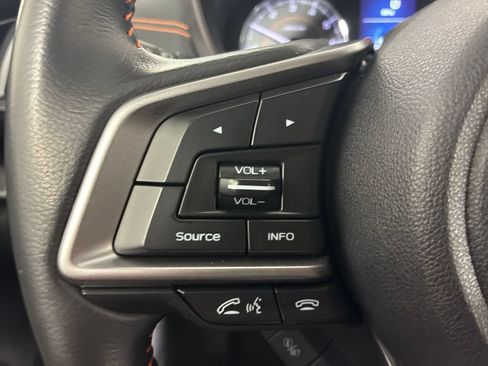 Used 2019 Subaru Crosstrek 2.0i Limited w/ Moonroof Package w/Navigation AWD/4WD image 17
