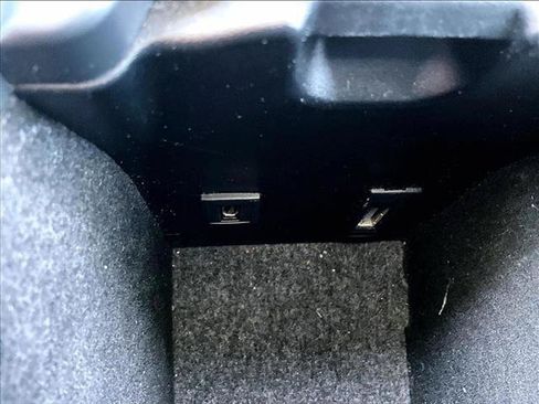 Used 2016 Mercedes-Benz G 550 image 26