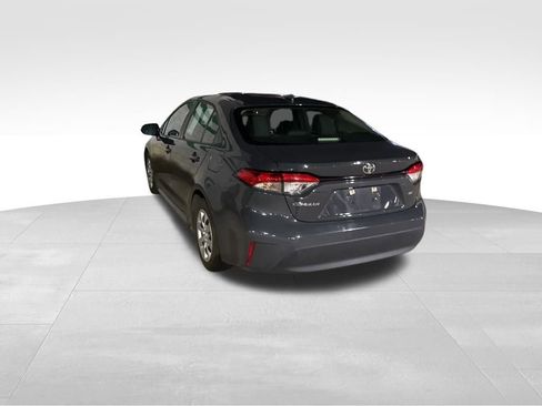 Used 2024 Toyota Corolla LE image 8