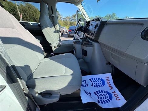 Used 2013 Ford E-350 and Econoline 350 XL image 17