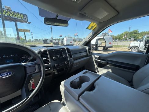 Used 2019 Ford F250 XL RWD image 10