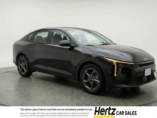 Used 2025 Kia K4 LXS video 1