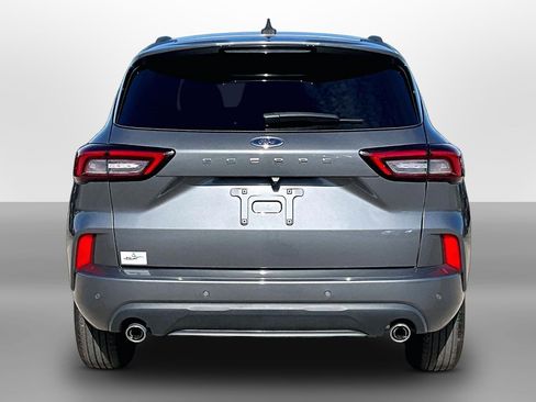 Used 2024 Ford Escape ST-Line w/ Tech Pack #1 FWD image 4