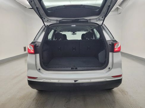 Used 2018 Chevrolet Equinox LS image 29