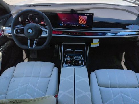 New 2026 BMW 740i RWD image 15