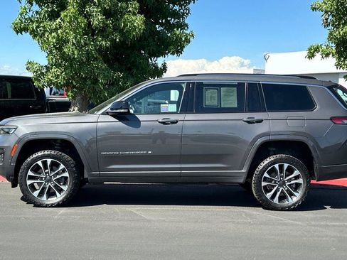 Used 2022 Jeep Grand Cherokee L Overland w/ Luxury Tech Group IV AWD/4WD image 7