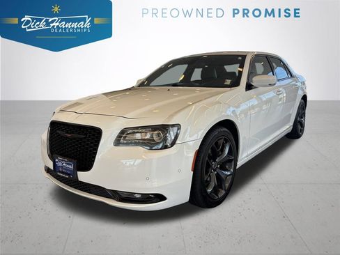 Used 2023 Chrysler 300 S RWD image 1