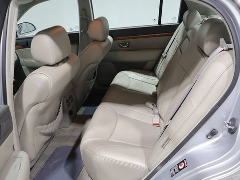 Used 2006 Kia Amanti FWD image 19