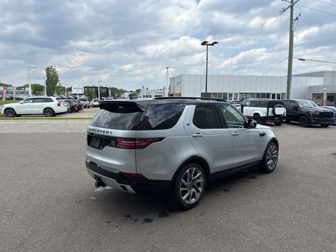 Used 2020 Land Rover Discovery Landmark AWD/4WD image 5