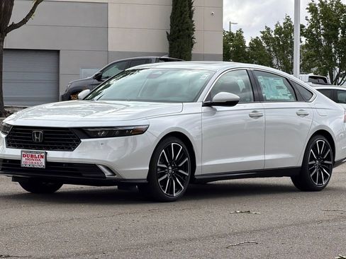 New 2026 Honda Accord Touring image 8
