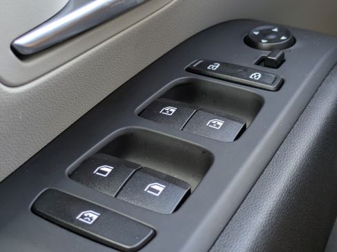 Certified 2023 Hyundai Tucson SEL w/ Convenience Package FWD image 24