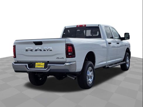 New 2026 RAM 2500 Tradesman AWD/4WD image 3