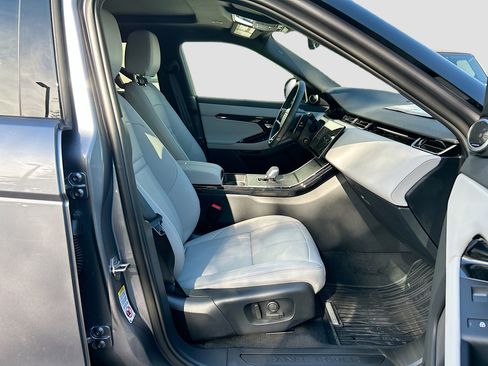 New 2026 Land Rover Range Rover Evoque S image 10