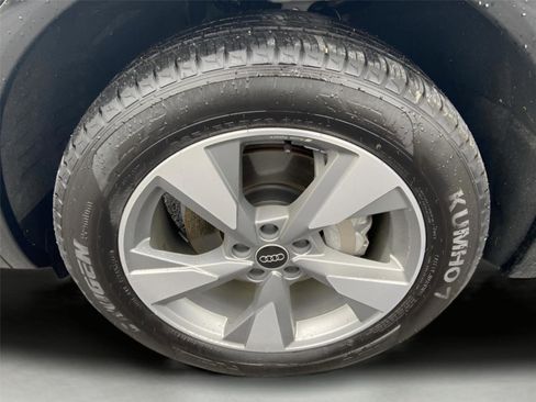 Used 2025 Audi Q5 2.0T Premium image 15