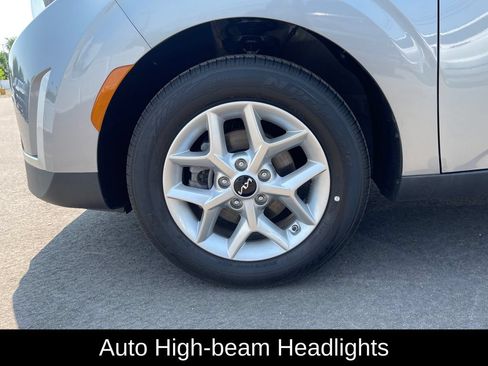 Used 2025 Kia Soul S FWD image 24
