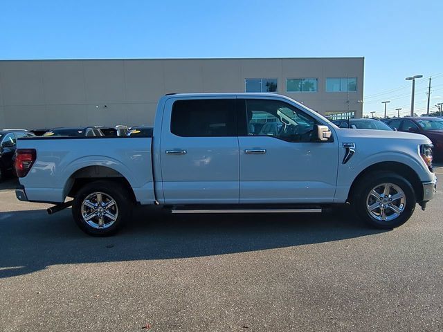 Used 2025 Ford F150 XLT w/ Equipment Group 301A Standard RWD image 4