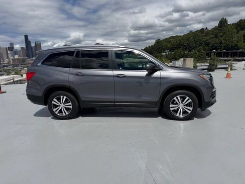 Used 2016 Honda Pilot EX-L image 2