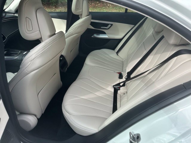 Certified 2026 Mercedes-Benz E 350 4MATIC Sedan image 9