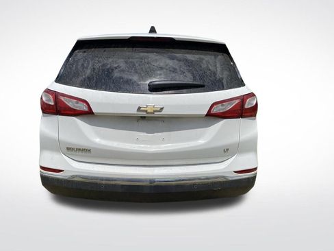 Used 2018 Chevrolet Equinox LT FWD image 5
