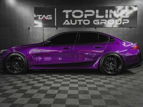 Used 2026 BMW M5 w/ Carbon Package image 30