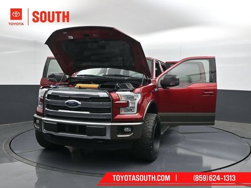 Used 2015 Ford F150 King Ranch w/ Equipment Group 601A Luxury AWD/4WD image 58