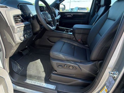 New 2026 Chevrolet Tahoe Z71 w/ Z71 Off-Road Package AWD/4WD image 17