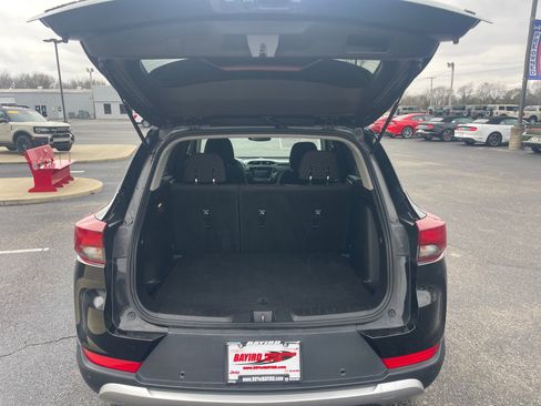 Used 2021 Chevrolet TrailBlazer LT w/ Convenience Package image 12